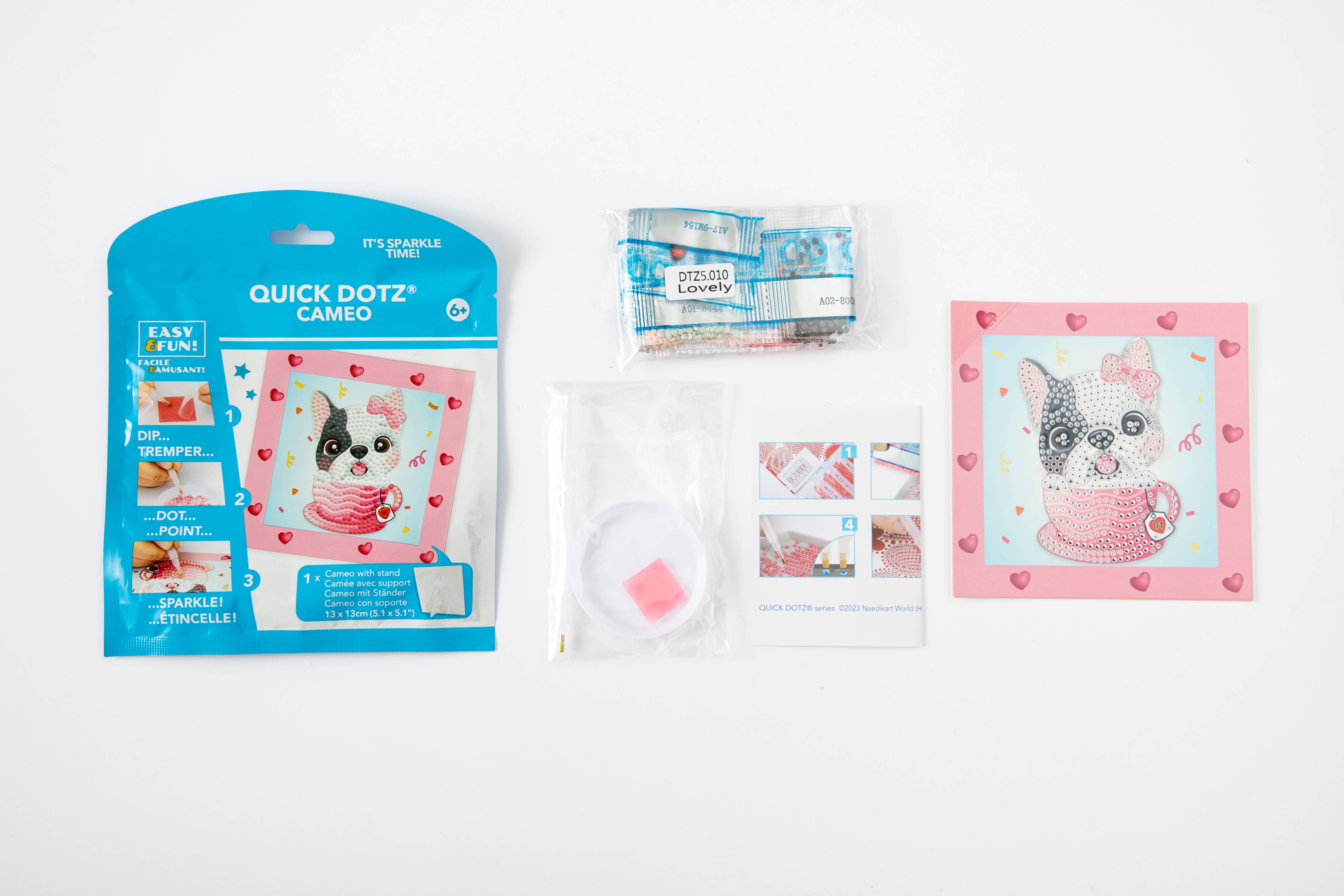 Quick Dotz Cameo craft kit with a dog illustration on a white background
