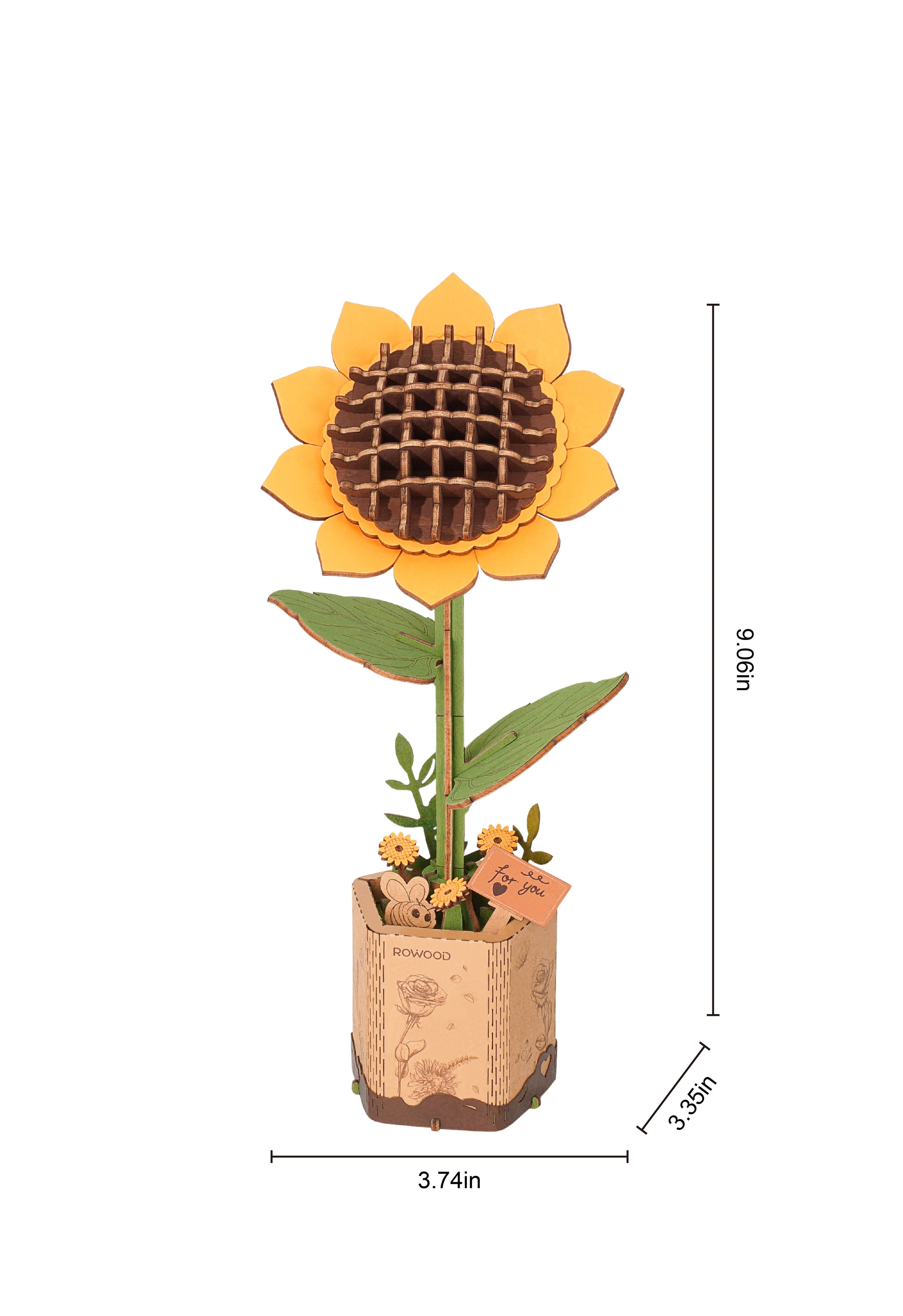 Decorative sunflower with dimensions on a white background